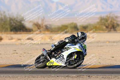 media/Nov-16-2024-CVMA (Sat) [[0e4bb1f32f]]/Race 11-Amateur Supersport Open/